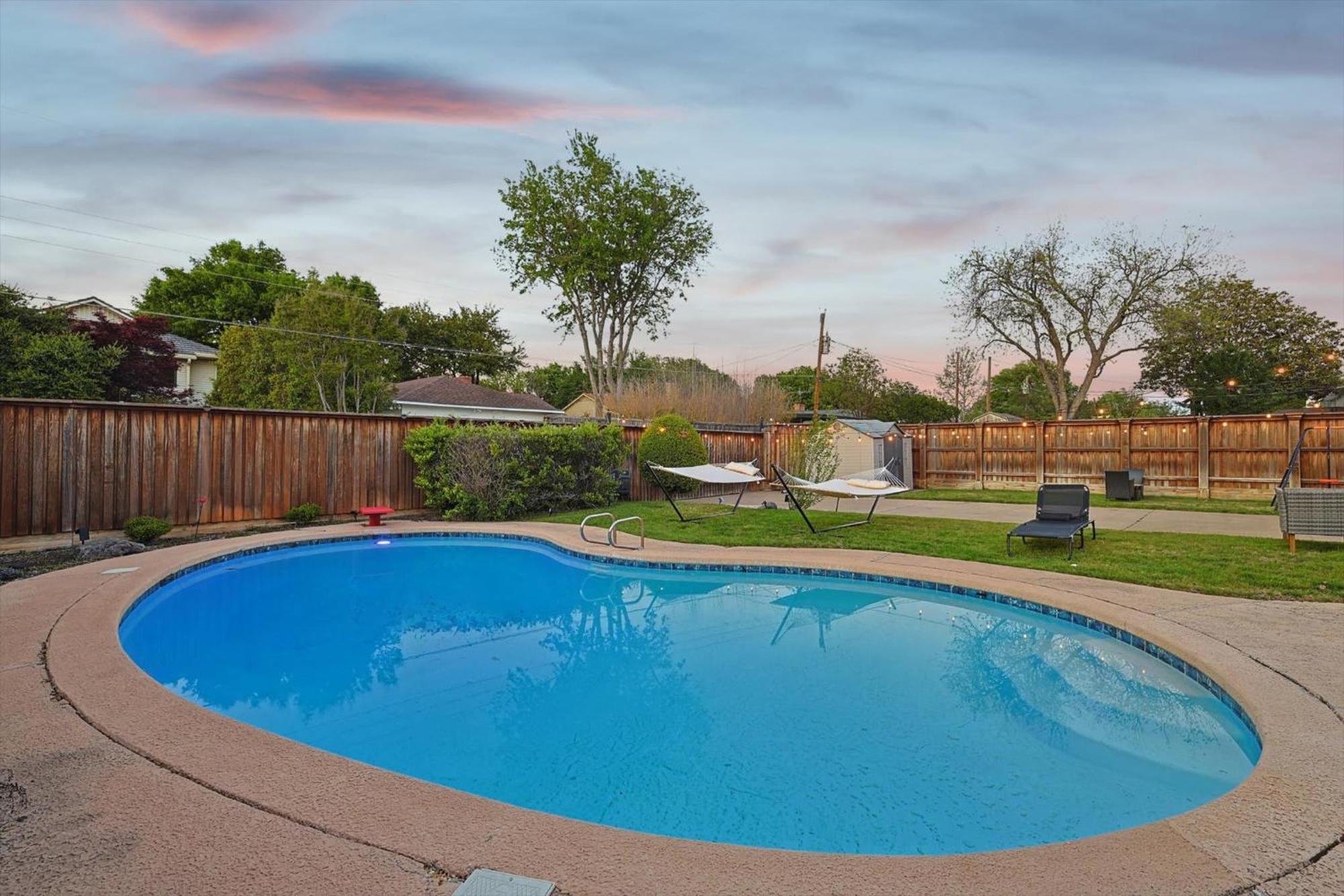 Spectacular 6Br 2,5Ba Holiday Home With Pool Dallas Eksteriør billede